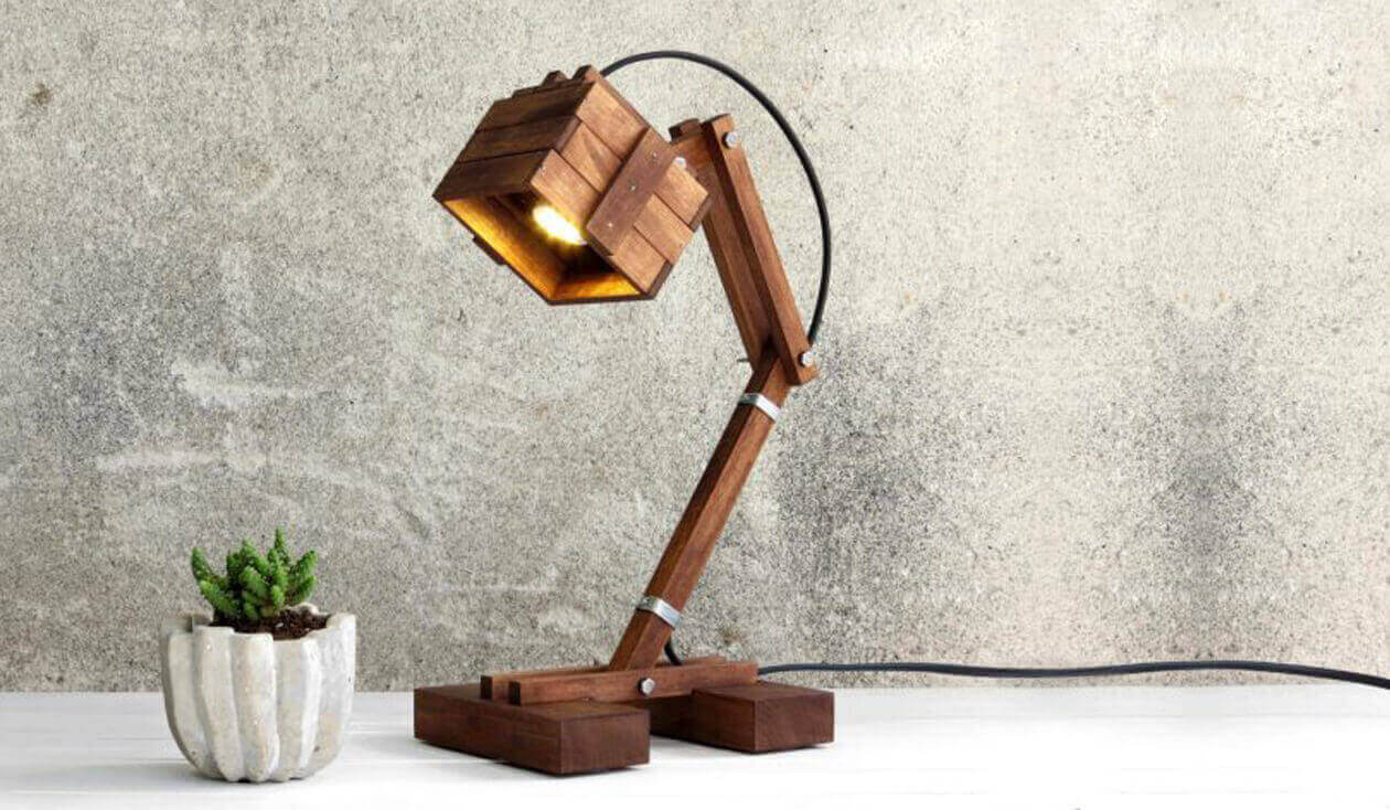 Haider International Handmade Wooden Table Lamp